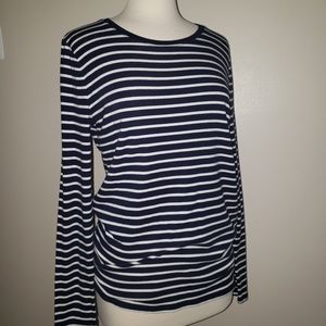 Mossimo long sleeved shirt